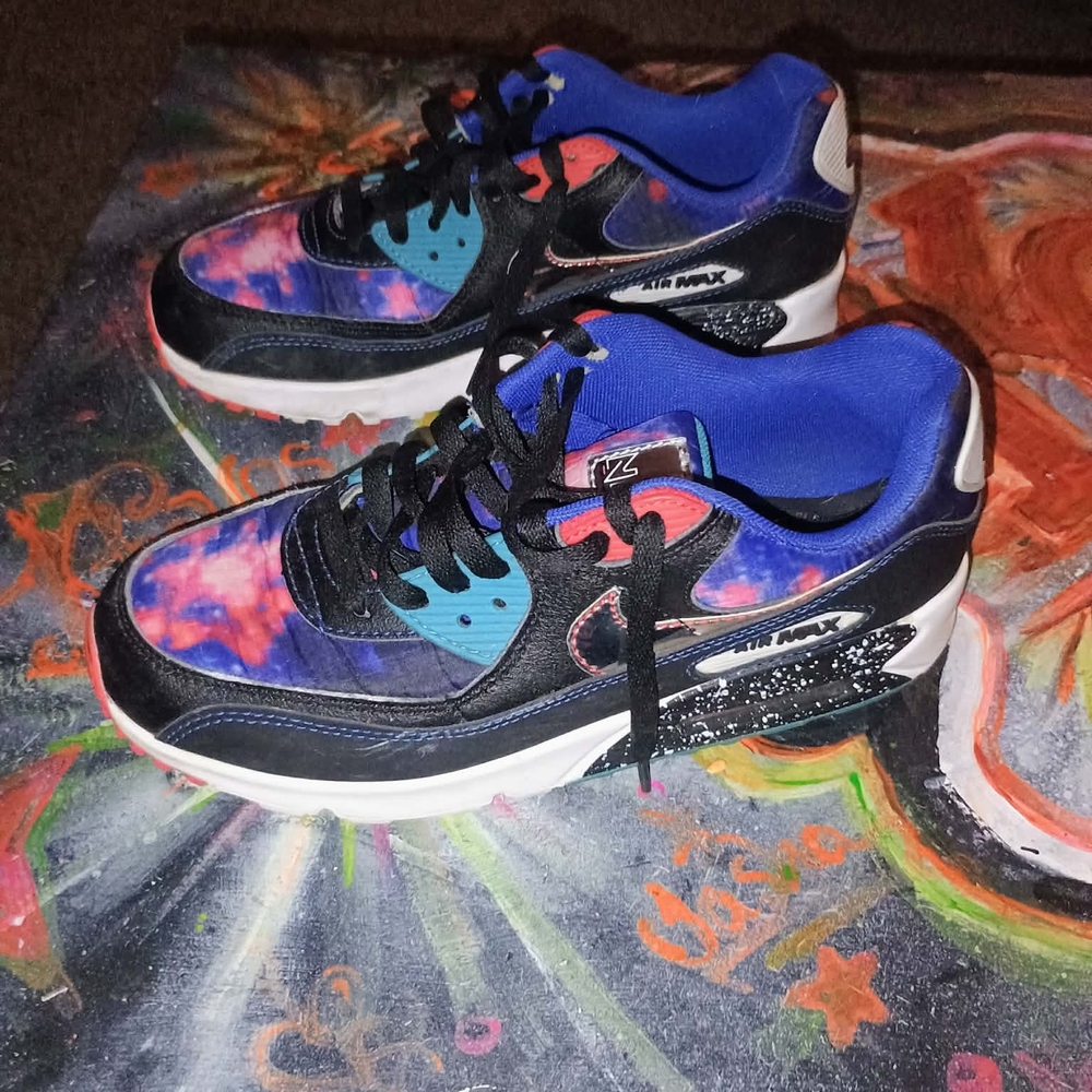 Nike Air Max 90 Mens Shoes - Super Nova Limited Edition!